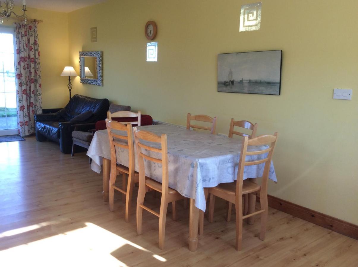 Rathgillen Mews Villa Nobber Exteriör bild