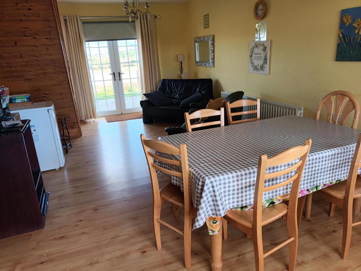 Rathgillen Mews Villa Nobber Exteriör bild